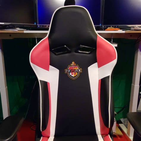 Ripper's Gaming Chair (@RipperGameChair) .